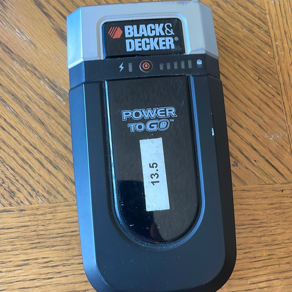 Black & Decker Cordless Rechargeable Power Supply